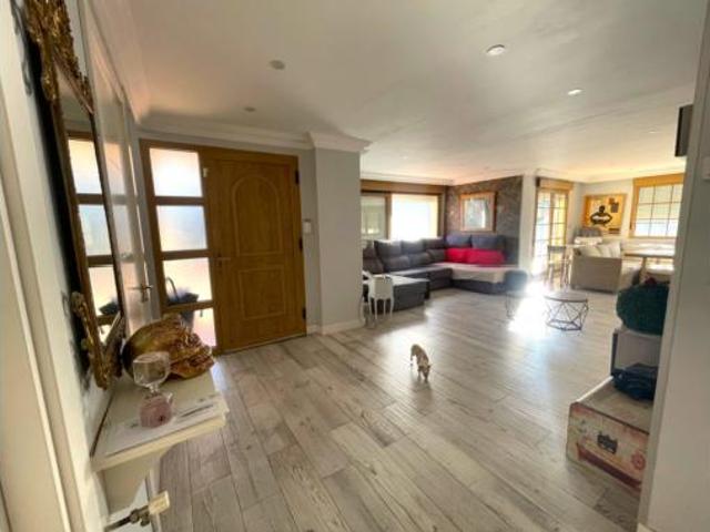 Chalet en venta en Sámano, Castro-urdiales