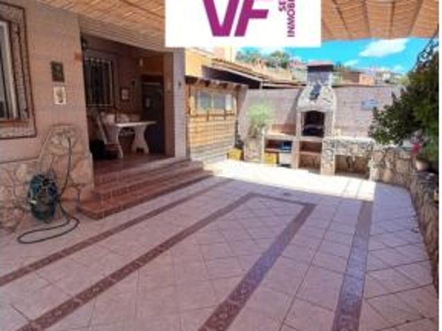 Chalet en venta en Cazalegas, Castilla-La Mancha
