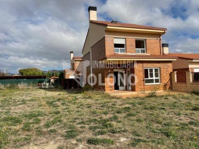 Chalet en venta en Cihuri, La Rioja