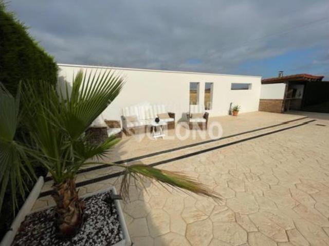Chalet en venta en Cuzcurrita De Río Tirón, La Rioja