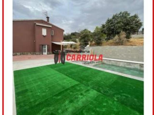 Villa en venta en El Casar De Escalona, Mirador Miralberche Picones