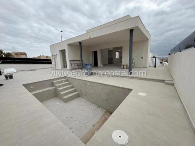 Chalet en venta en Los Baños, Oriental