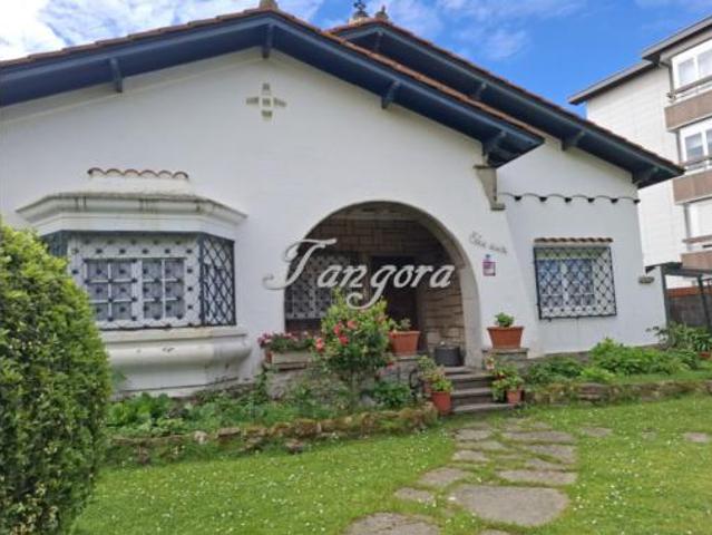 Chalet en venta en Algorta, Getxo