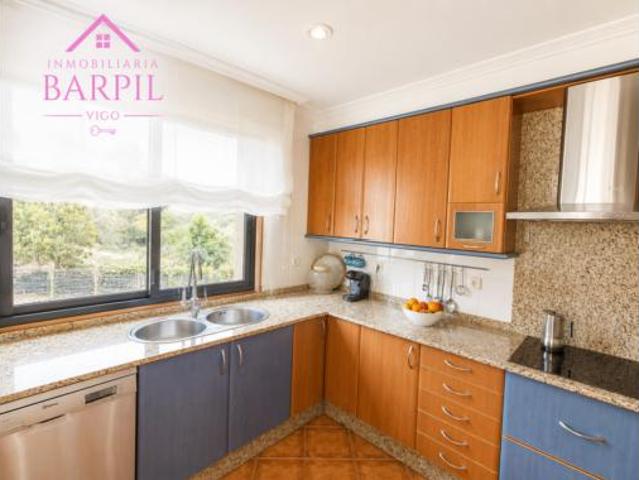 Chalet en venta en Morgadáns, Vigo
