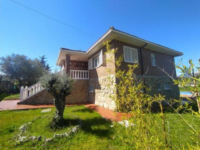 Chalet en venta en Guadarrama, Madrid