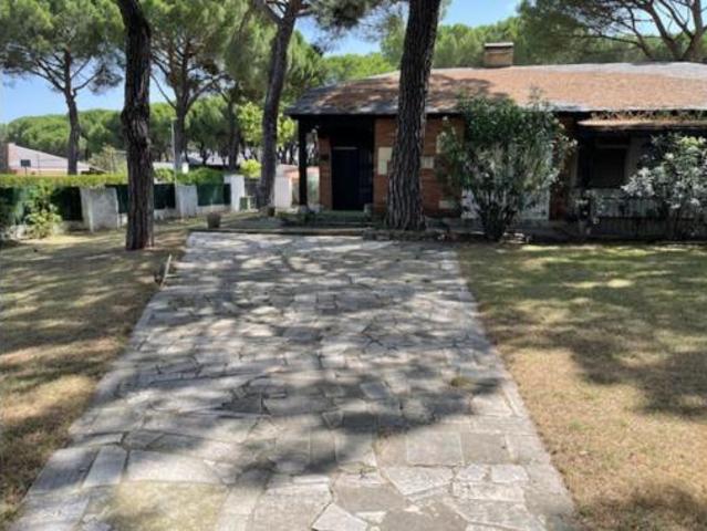 Chalet en venta en La Corala, Laguna De Duero