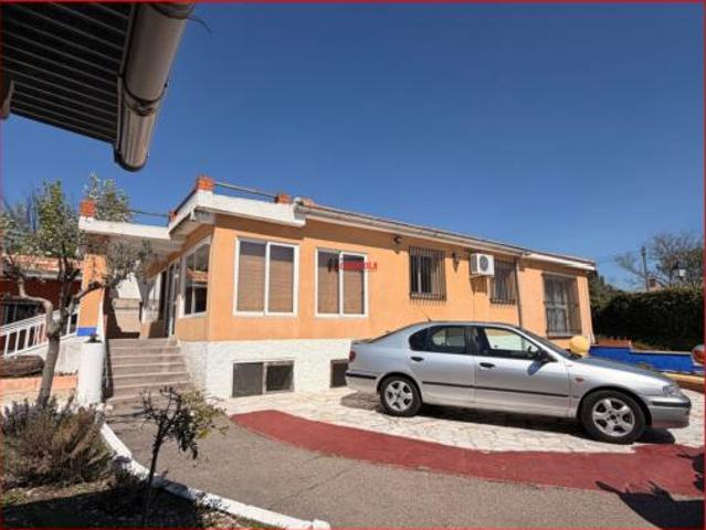 Chalet en venta en Las Ventas De Retamosa, Castilla-La Mancha