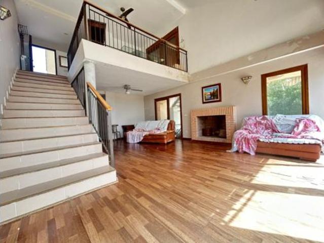 Chalet en venta en Layos, Castilla-La Mancha