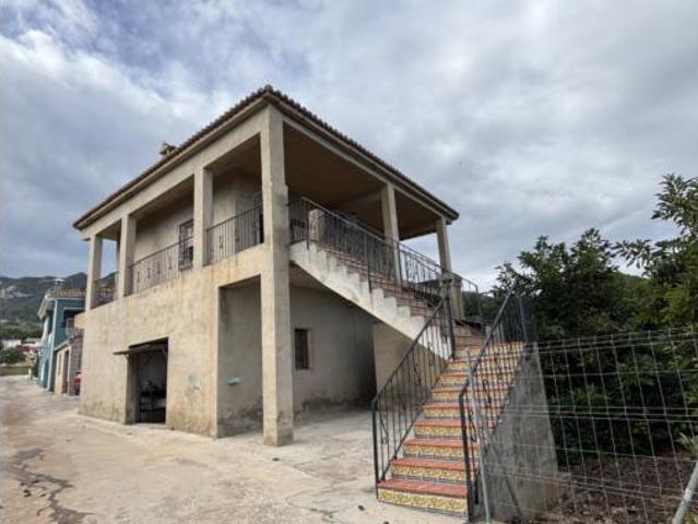Chalet en venta en Llaurí, Valencia