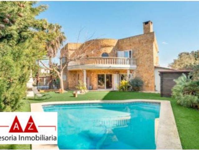 Villa en venta en Llucmayor