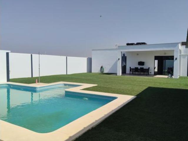 Chalet en venta en Los Palacios Y Villafranca, Andalucía