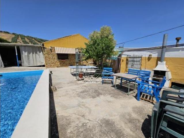 Chalet en venta en Lucena, Andalucía