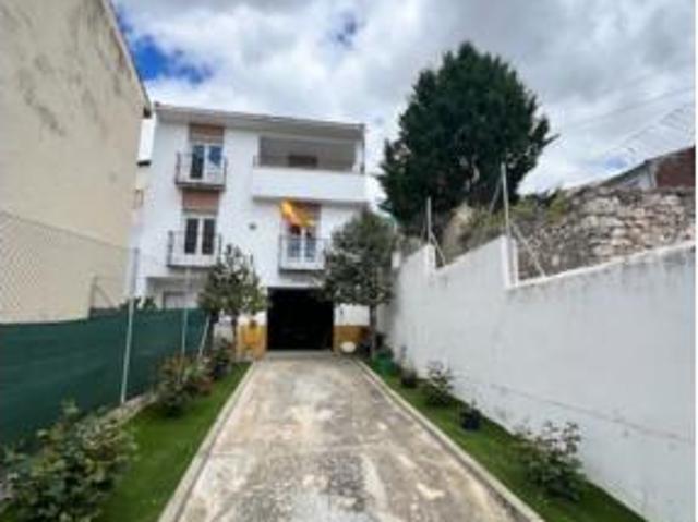 Chalet en venta en Lupiana, Castilla-La Mancha