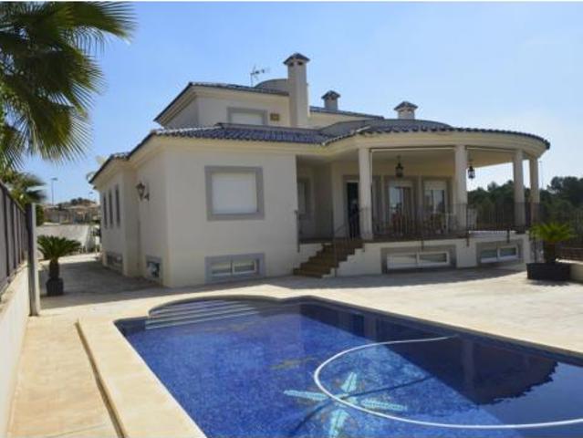 Chalet en venta en Altorreal, Molina De Segura