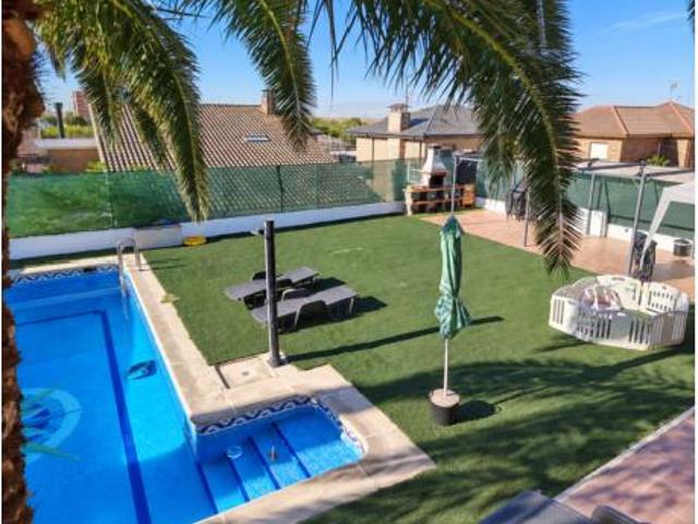 Chalet en venta en Moraleja De Enmedio, Madrid
