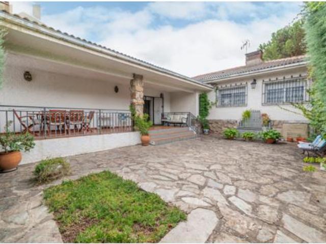 Chalet en venta en Moralzarzal, Madrid