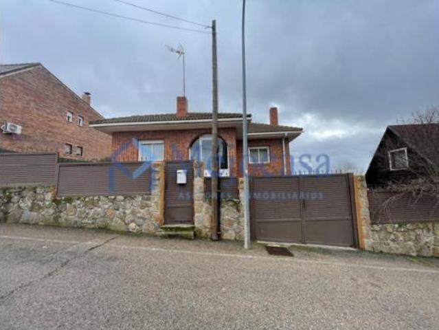 Chalet en venta en Parque Guadarrama, Móstoles