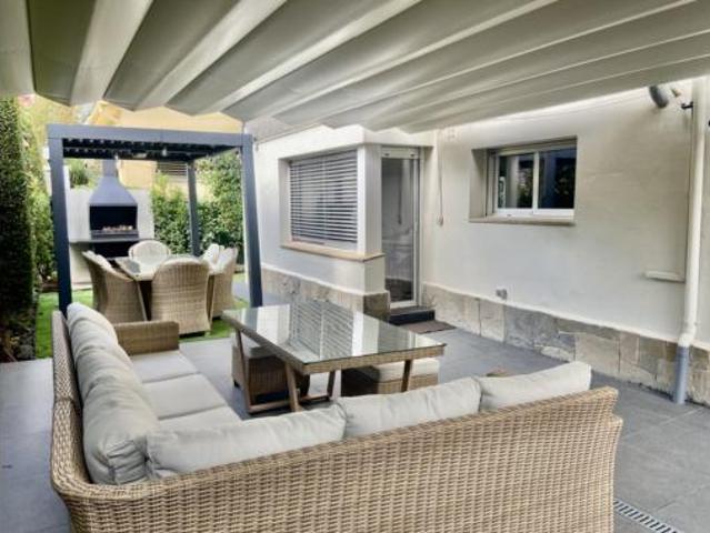 Chalet en venta en les Tries, Olot