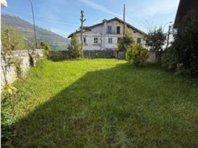 Chalet en venta en Loma del Canto, Oviedo