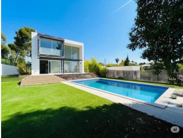 Chalet en venta en Fontpineda, Baix Llobregat