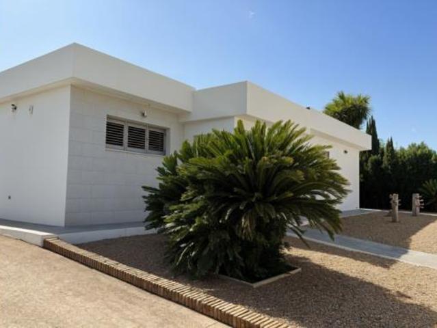 Chalet en venta en Palomares Del Río, Andalucía
