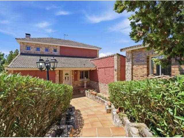 Chalet en venta en Paracuellos De Jarama, Madrid