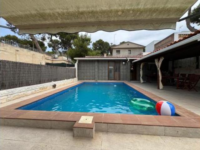 Chalet en venta en la Canyada, l'Horta Nord