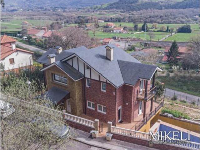 Chalet en venta en Arce, Piélagos