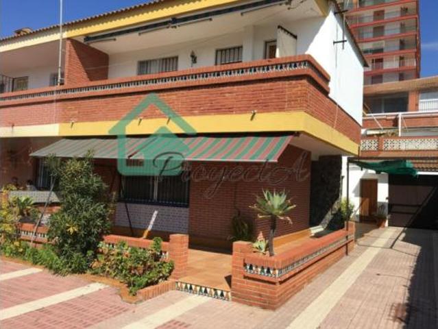 Villa en venta en Punta Umbría