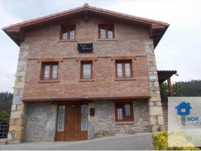 Chalet en venta en Rasines, Cantabria