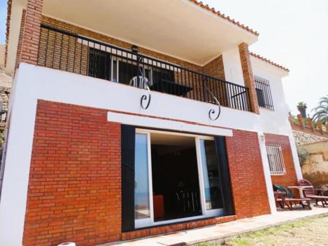 Chalet en venta en Torre de Benagalbón, La Axarquía