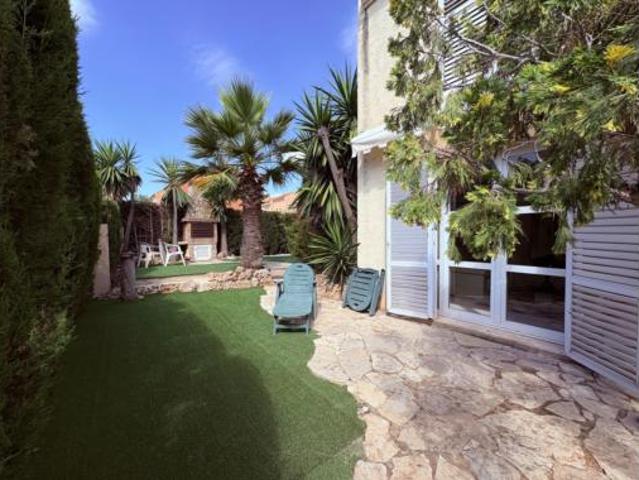 Chalet en venta en l'Horta Nord, Valencia