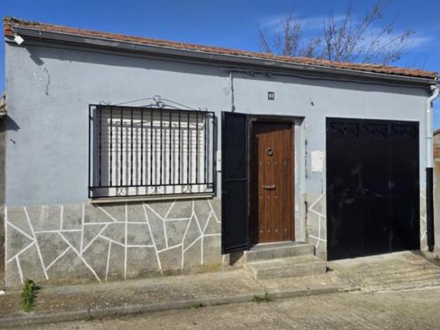 Chalet en venta en San Muñoz, Castilla y León