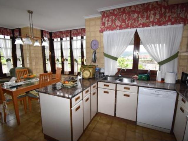 Chalet en venta en Solórzano, Cantabria