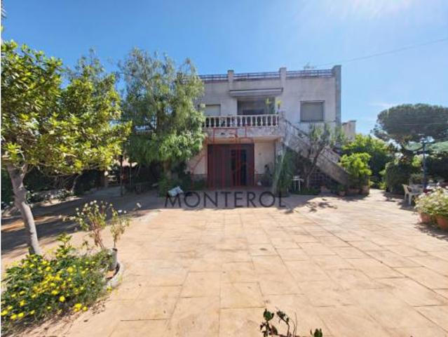Chalet en venta en Terrassa, les Martines