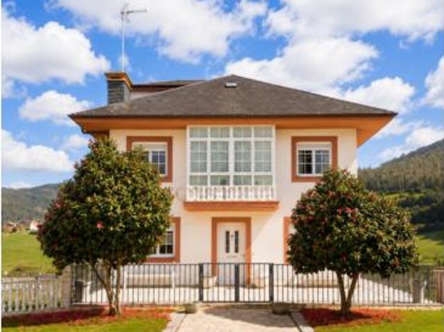 Chalet en venta en A Mariña Oriental, Galicia