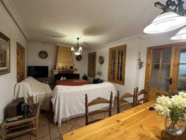 Chalet en venta en San Bartolomé-El Campillo, Úbeda