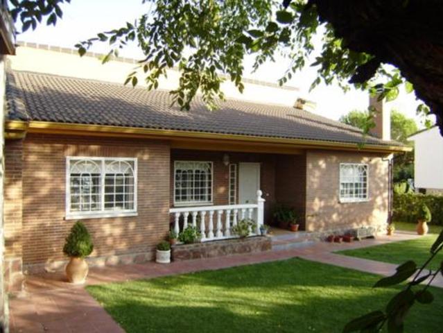 Chalet en venta en Caraquiz, Uceda