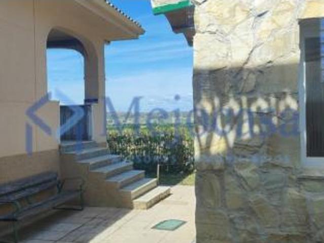 Chalet en venta en Valdetorres De Jarama, Madrid