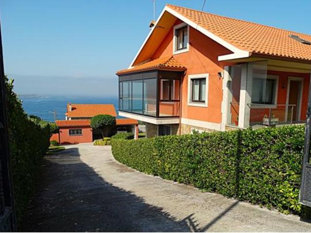Chalet en venta en Valdoviño, Ferrol