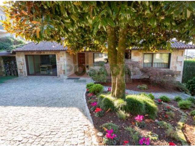 Chalet en venta en Vigo, Galicia