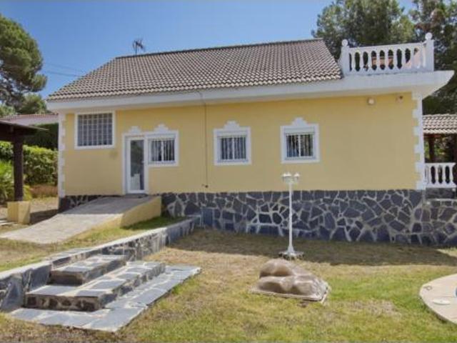 Chalet en venta en el Camp de Túria, Valencia