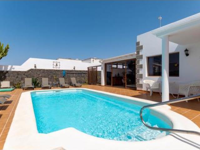 Chalet en venta en Playa Blanca, Yaiza
