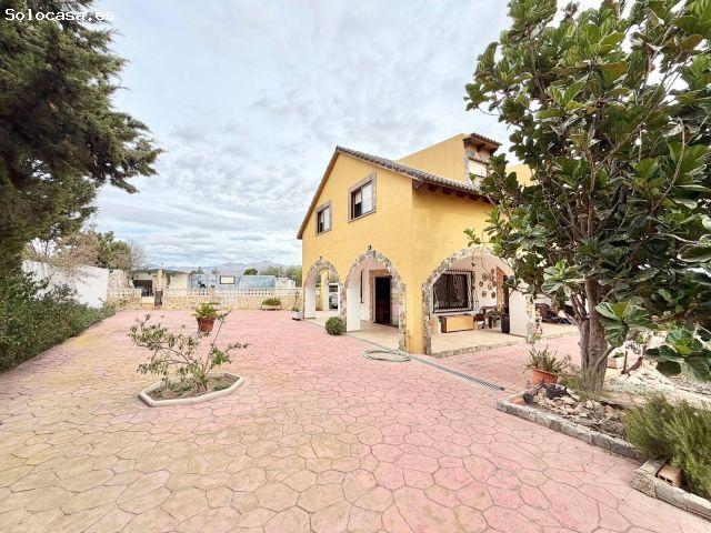 Casa en venta en Urbanització El Pla, Alacant / Alicante