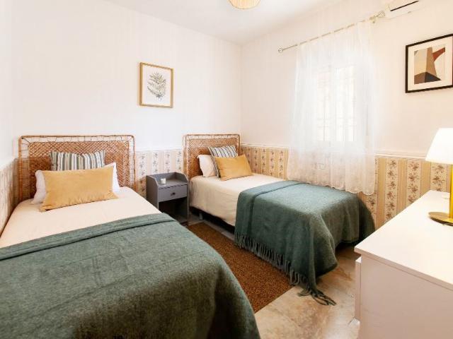 Casa en alquiler en Torrox Park, Torrox