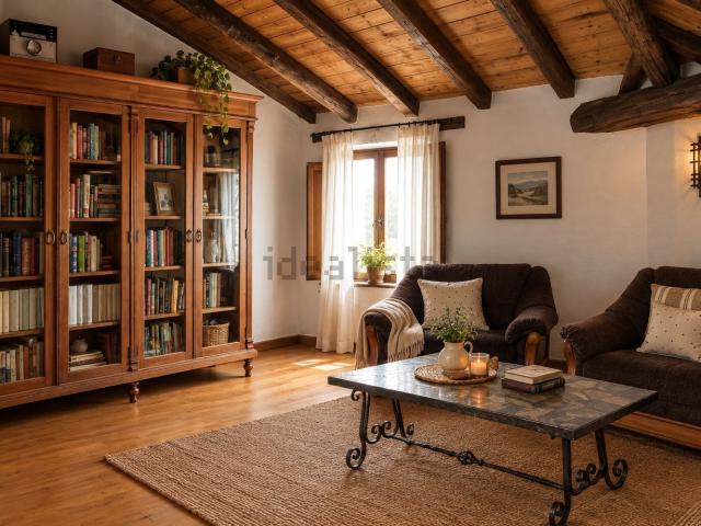 Casa en alquiler en Valdelacasa de Tajo, Cáceres