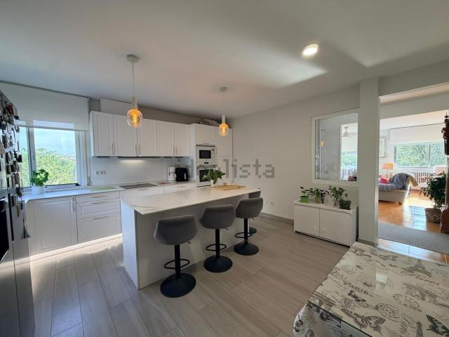 Casa en venta en Navarredonda, Valdemorillo