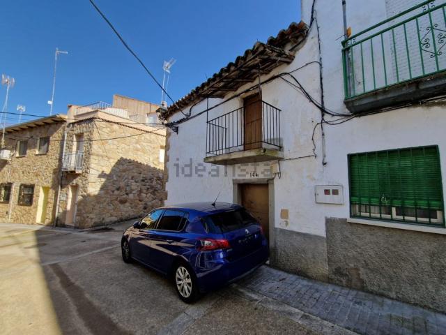 Casa en venta en Valdeobispo, Extremadura