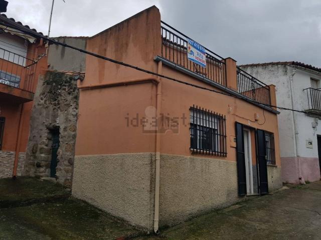 Casa en venta en Valdeobispo, Extremadura