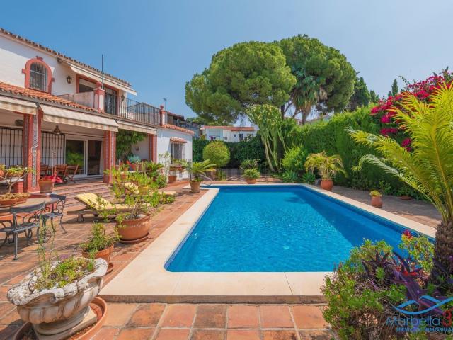 Casa en venta en Albamar, Costa del Sol Occidental
